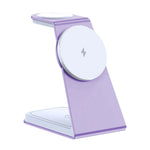 chargeur induction Apple Magsafe violet sur sur fond blanc